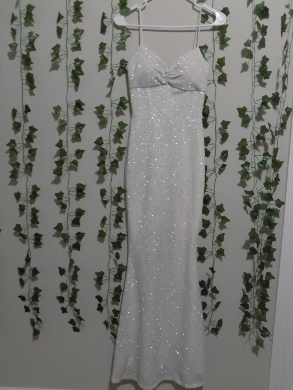 Windsor White Glitter Prom Dress